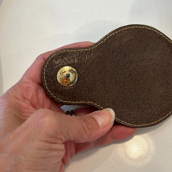 Authentic Gucci Sherry collection logo stripe shoulder bag with adjustable strap - Picture 9 of 16